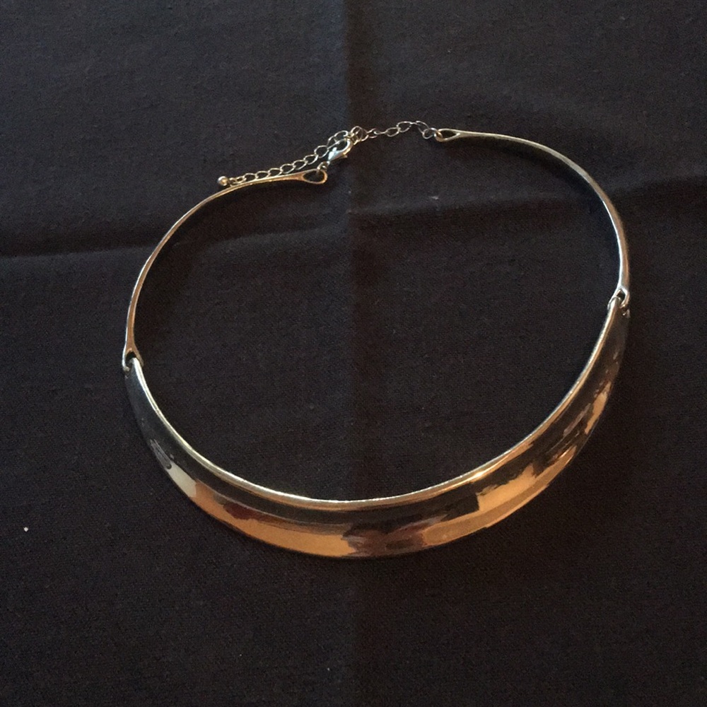 Choker Necklace